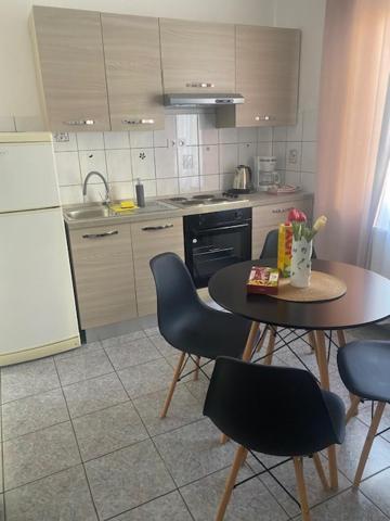 Apartmani Tariba Banjol Exterior photo