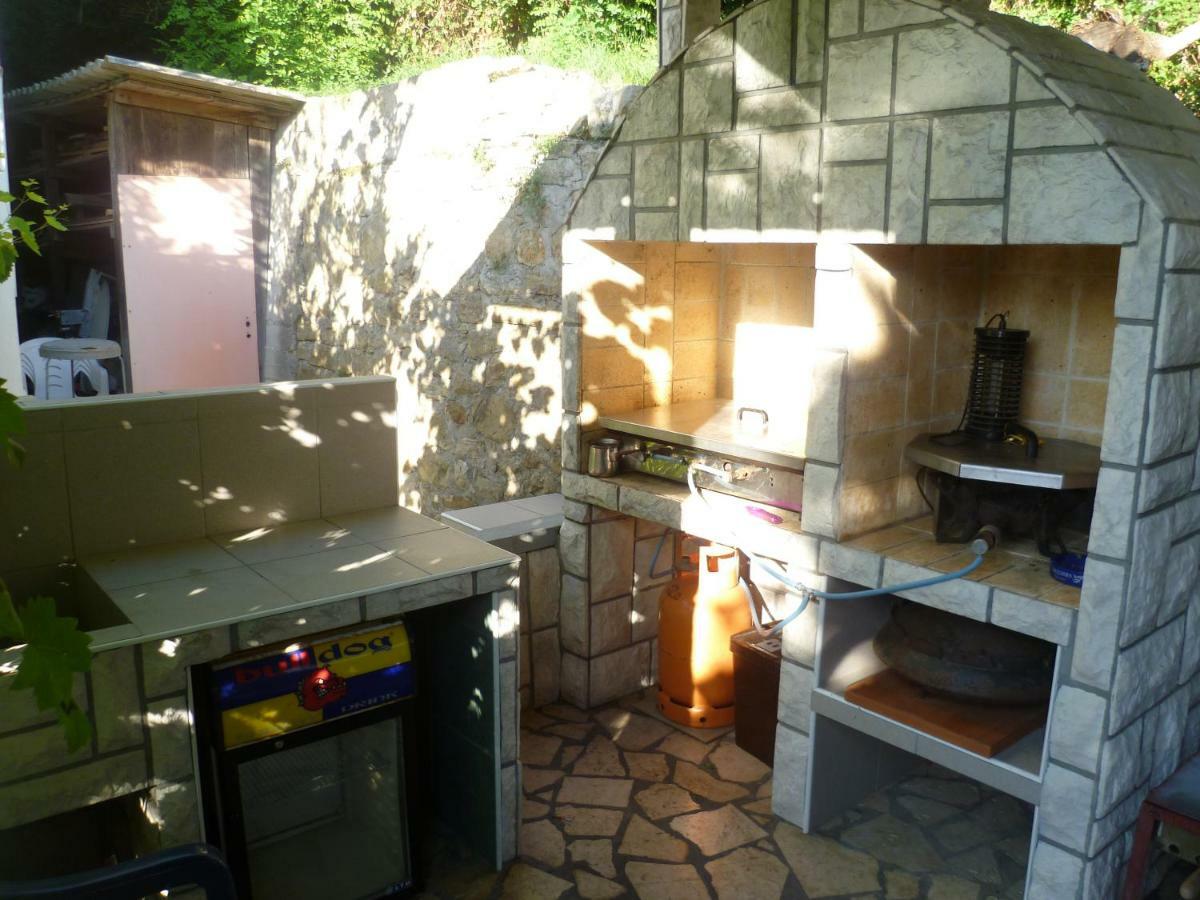Apartmani Tariba Banjol Exterior photo